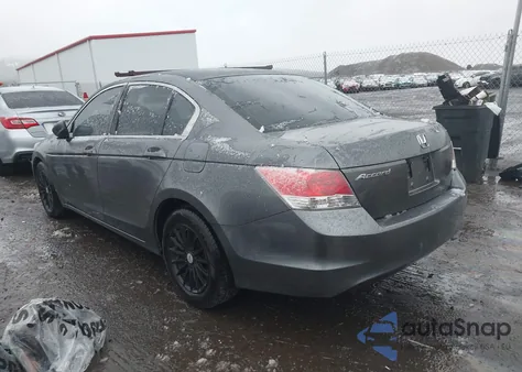 2010 Honda Accord 2.4 Lx z USA, uszkodzony, nr VIN 1HGCP2F39AA097069